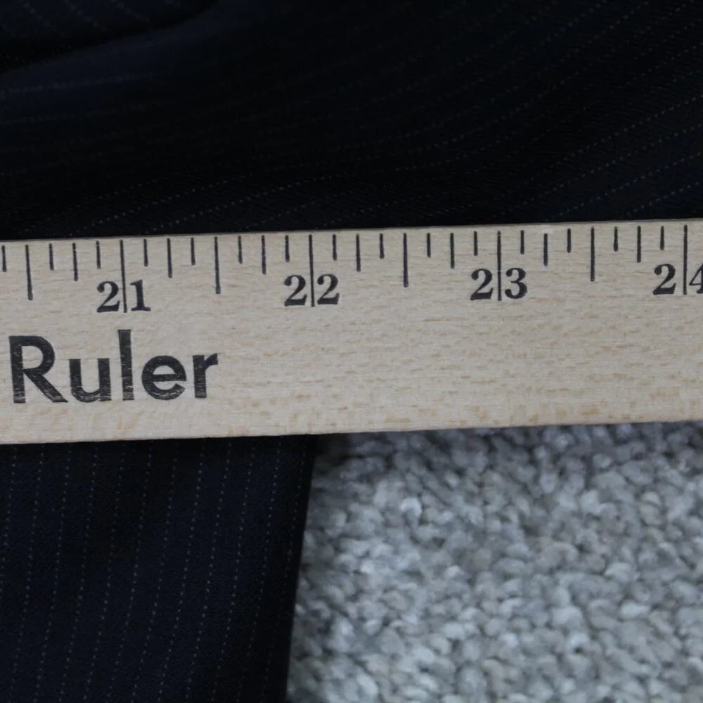 Banana Republic Blazer Men 42R Black Pinstriped Wool 2 Button Sports Jacket Coat